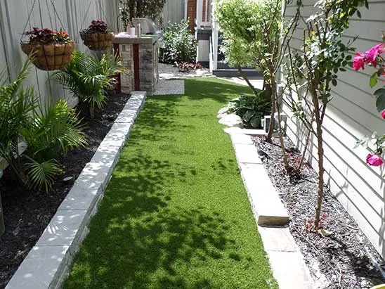 artificial-grass-backyard-swg