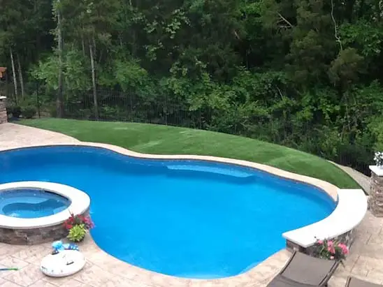 indiana-artificial-grass-backyard-pool-area
